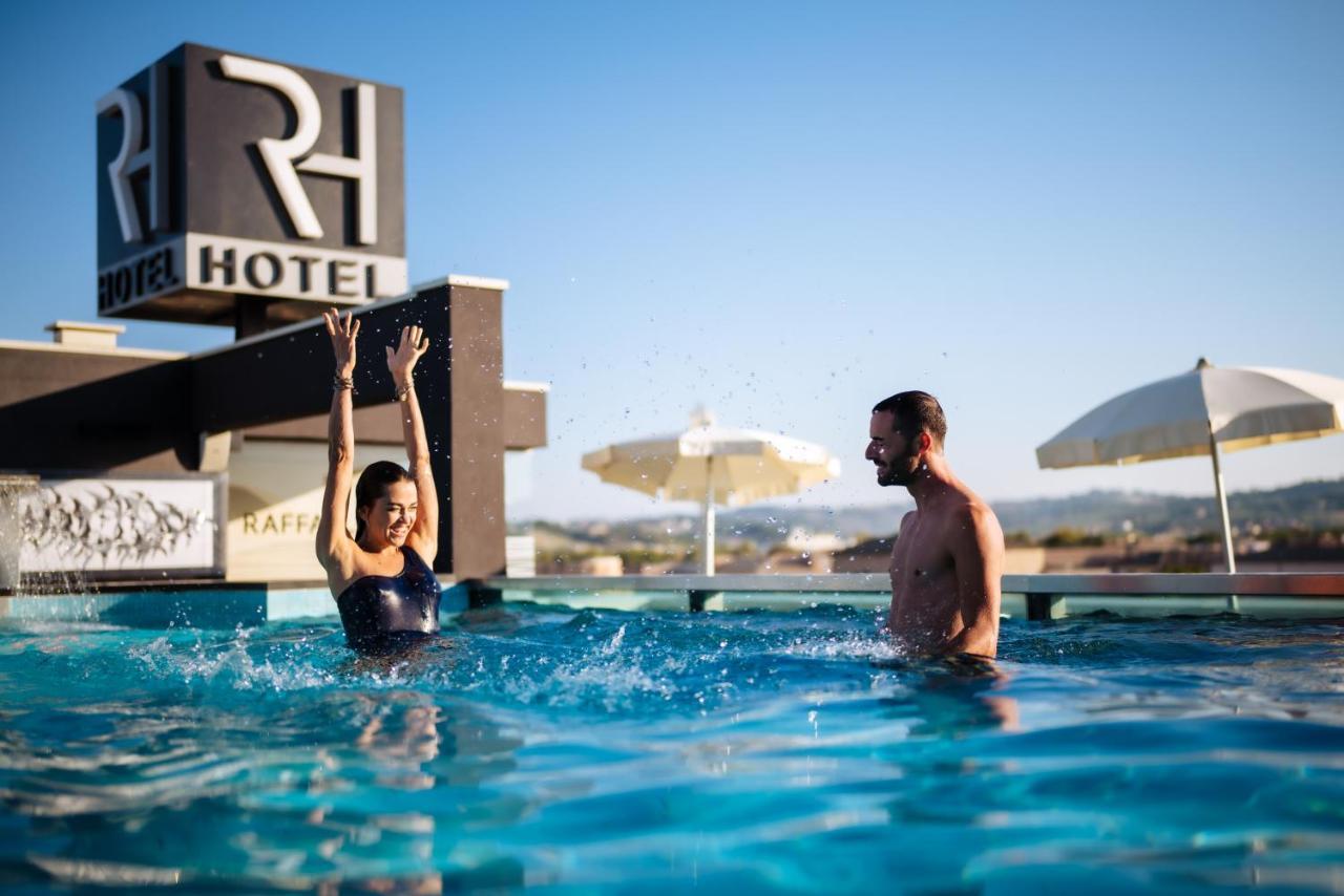 Raffaello Hotel & Mooka Restaurant Senigallia Exterior photo